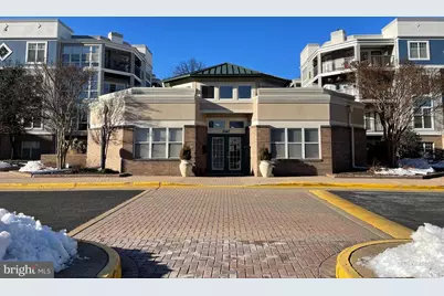 5563 Seminary Road #202, Falls Church, VA 22041 - Photo 1