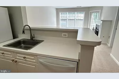 5563 Seminary Road #202, Falls Church, VA 22041 - Photo 9