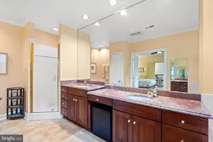 1033 Swinks Mill Rd, McLean, VA 22102 - Photo 29