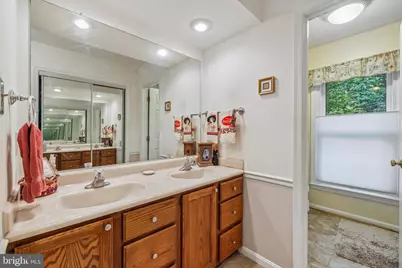 2754 Copper Creek Road, Herndon, VA 20171 - Photo 37
