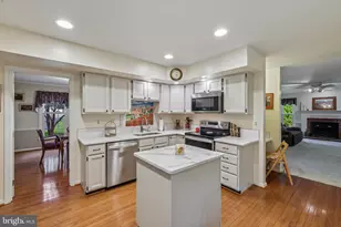 2754 Copper Creek Rd, Herndon, VA 20171 - Photo 25
