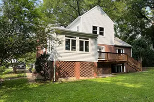 6413 Carolyn Dr, Falls Church, VA 22044 - Photo 3