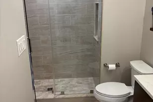 6014 Lands End Ln, Alexandria, VA 22315 - Photo 13