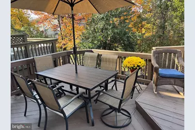 6014 Lands End Lane, Alexandria, VA 22315 - Photo 7