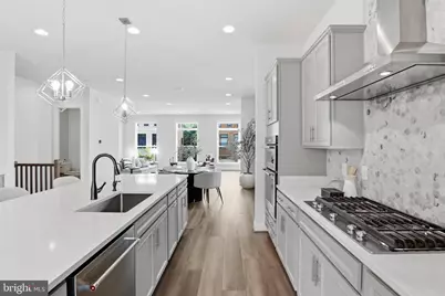 12266 Sweet Willow Lane, Fairfax, VA 22030 - Photo 9