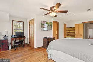 326 Walker Rd, Great Falls, VA 22066 - Photo 33
