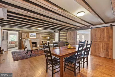 326 Walker Road, Great Falls, VA 22066 - Photo 9