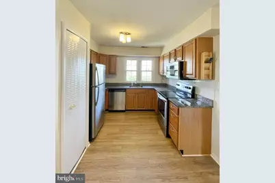 6918 Lodestone Court, Alexandria, VA 22306 - Photo 5