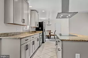 1077 Spring Hill Rd, McLean, VA 22102 - Photo 15