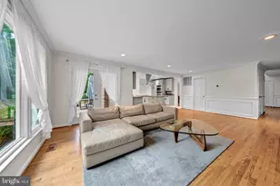 1077 Spring Hill Rd, McLean, VA 22102 - Photo 11