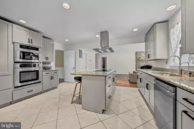 1077 Spring Hill Road, McLean, VA 22102 - Photo 17