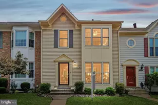 5250 Stoney Branch Ct, Centreville, VA 20120 - Photo 1