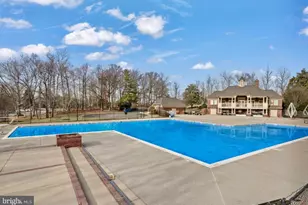 5250 Stoney Branch Ct, Centreville, VA 20120 - Photo 3