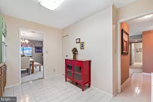 5901 Mt Eagle Dr, Alexandria, VA 22303 - Photo 17