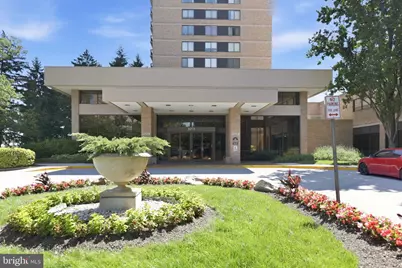 3713 S George Mason Drive #810, Falls Church, VA 22041 - Photo 1