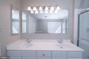 3940 Kathryn Jean Ct, Fairfax, VA 22033 - Photo 25
