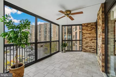 5904 Mount Eagle Drive #601, Alexandria, VA 22303 - Photo 9