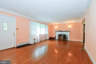 5209 Yuma Ct, Alexandria, VA 22312 - Photo 7