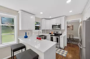 5502 Kings Park Dr, Springfield, VA 22151 - Photo 13