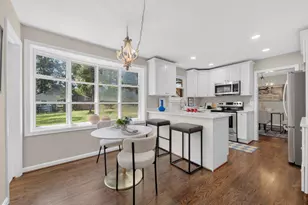 5502 Kings Park Dr, Springfield, VA 22151 - Photo 11