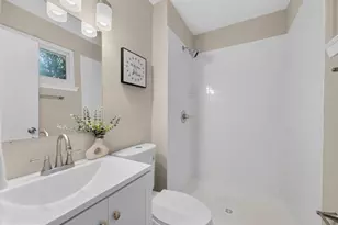 5502 Kings Park Dr, Springfield, VA 22151 - Photo 29