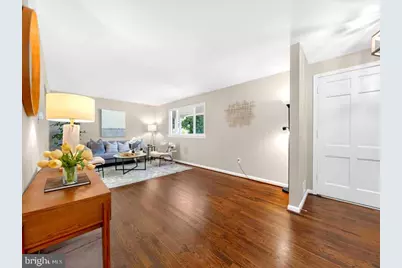 5502 Kings Park Drive, Springfield, VA 22151 - Photo 3