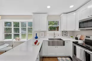 5502 Kings Park Dr, Springfield, VA 22151 - Photo 17