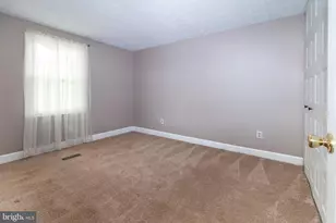 13626 Old Dairy Rd, Herndon, VA 20171 - Photo 21