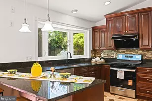 1603 Simmons Dr, McLean, VA 22101 - Photo 19