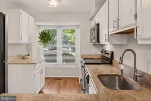 1769 Whisperhill Dr, Reston, VA 20194 - Photo 19