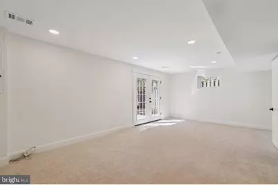 9662 Westport Lane, Burke, VA 22015 - Photo 15