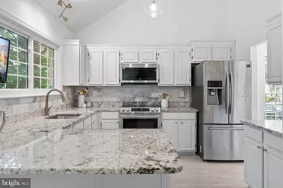 9030 Chestnut Ridge Road, Fairfax Station, VA 22039 - Photo 13