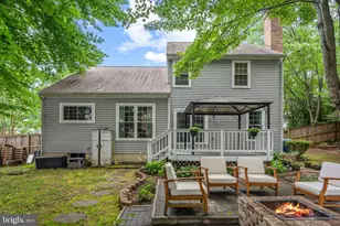 9030 Chestnut Ridge Rd, Fairfax Station, VA 22039 - Photo 37