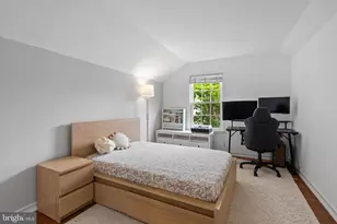 9030 Chestnut Ridge Rd, Fairfax Station, VA 22039 - Photo 23