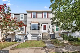 4048 Spring Run Ct, Chantilly, VA 20151 - Photo 1