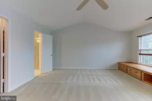 2504 Logan Wood Dr, Herndon, VA 20171 - Photo 29