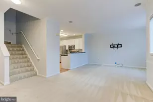 2504 Logan Wood Dr, Herndon, VA 20171 - Photo 15
