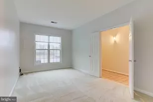 2504 Logan Wood Dr, Herndon, VA 20171 - Photo 7