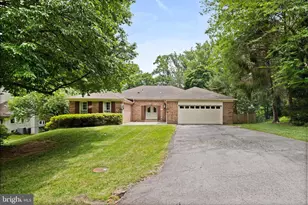 712 Ridge Dr, McLean, VA 22101 - Photo 1