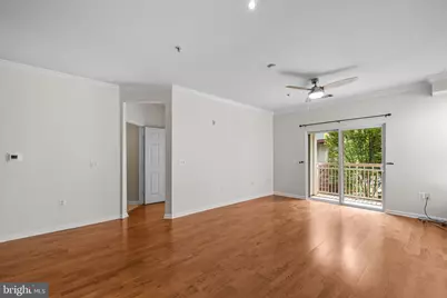 9486 Virginia Center Boulevard #218, Vienna, VA 22181 - Photo 11