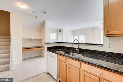 5115 Travis Edward Way #G, Centreville, VA 20120 - Photo 5