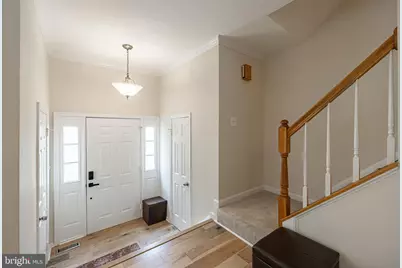6700 Jenny Leigh Court, Centreville, VA 20121 - Photo 17