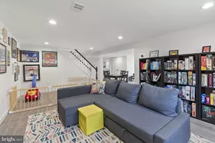 8114 Drayton Ln, Springfield, VA 22151 - Photo 29