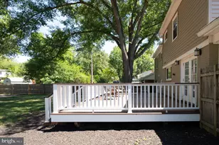 8709 Waterford Rd, Alexandria, VA 22308 - Photo 17