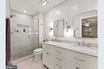 610 Kearney Court SW, Vienna, VA 22180 - Photo 5