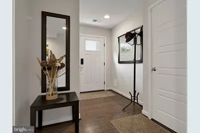 6261 Edsall Road, Alexandria, VA 22312 - Photo 5