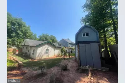 7225 Pine Drive, Annandale, VA 22003 - Photo 23