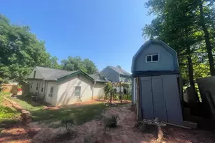 7225 Pine Dr, Annandale, VA 22003 - Photo 23