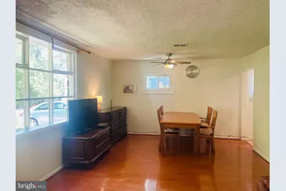 7225 Pine Drive, Annandale, VA 22003 - Photo 3