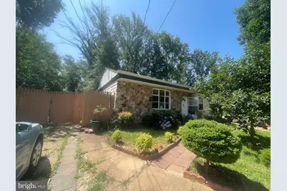 7225 Pine Drive, Annandale, VA 22003 - Photo 1